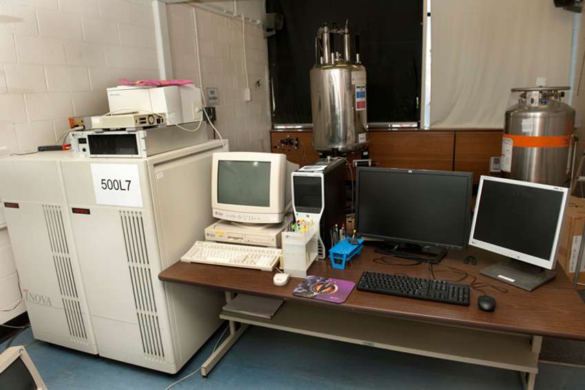 NMR Machine 500Mhz Roundbottom