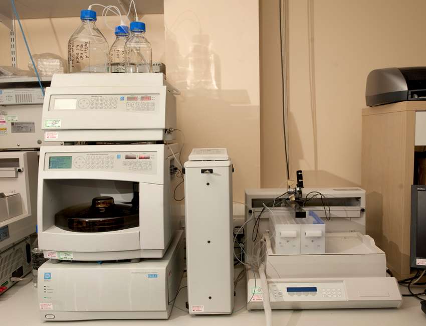 Photodiode Array HPLC