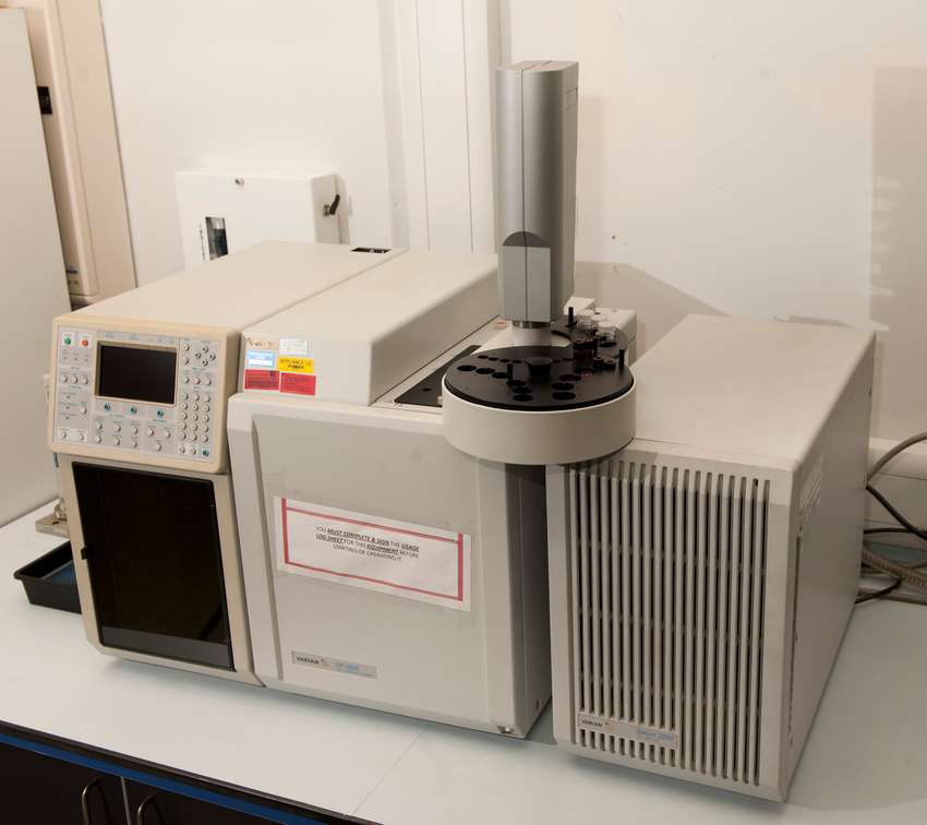 Gas Chromatograph / Tandem Mass Spectrom