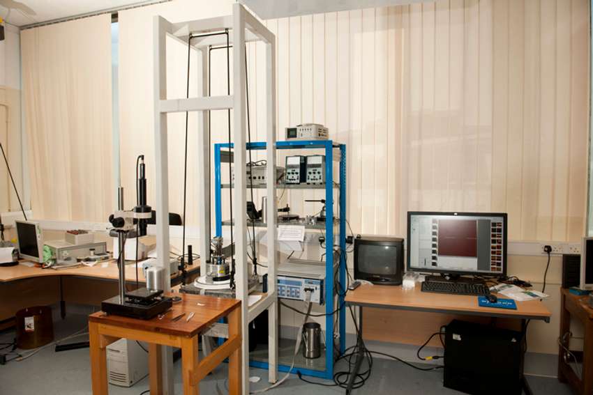 MultiMode AFM Microscope - M2