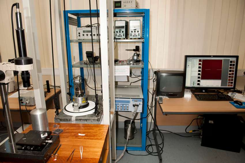 MultiMode AFM Microscope - M2