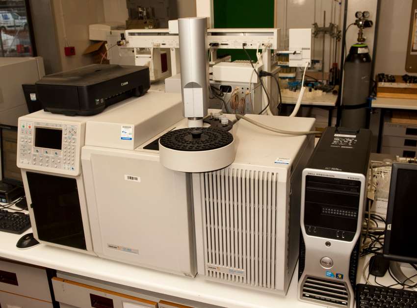 Saturn 2000 GC/MS & 8400 autosampler