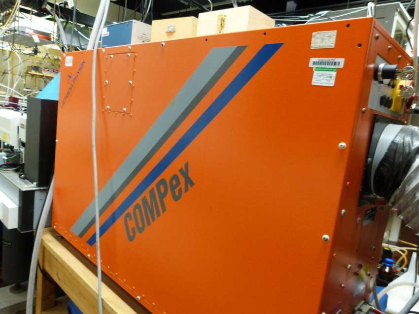 Laser (Physik COMPex 1025 Excimer)