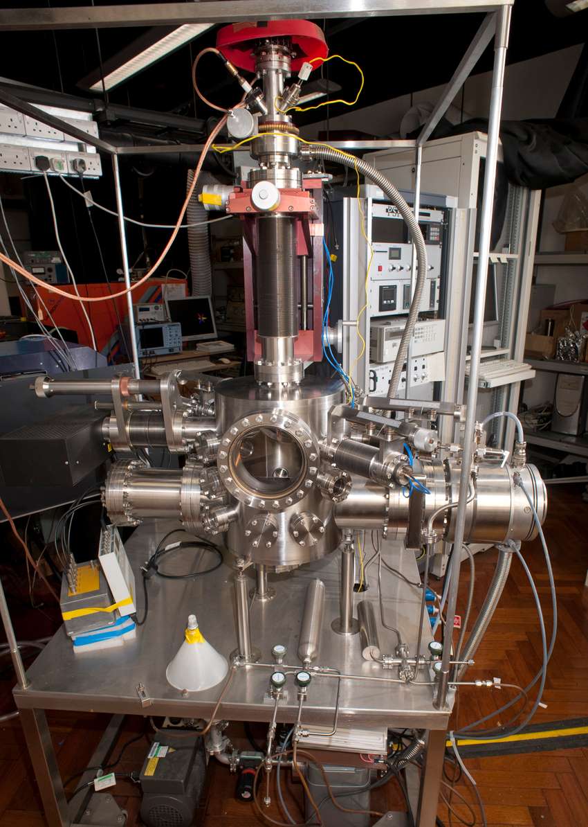 UHV Chamber for Low Temp Surface Science