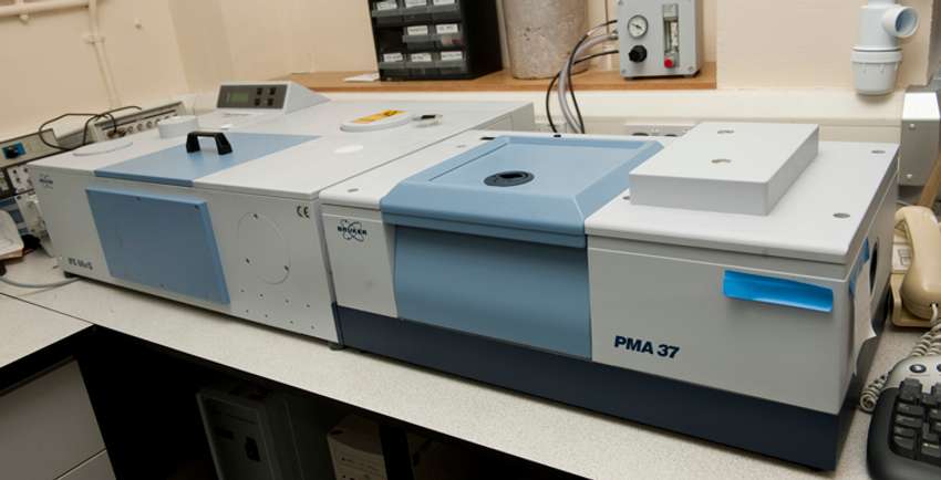 FTIR Spectrometer and PMA 37 Module