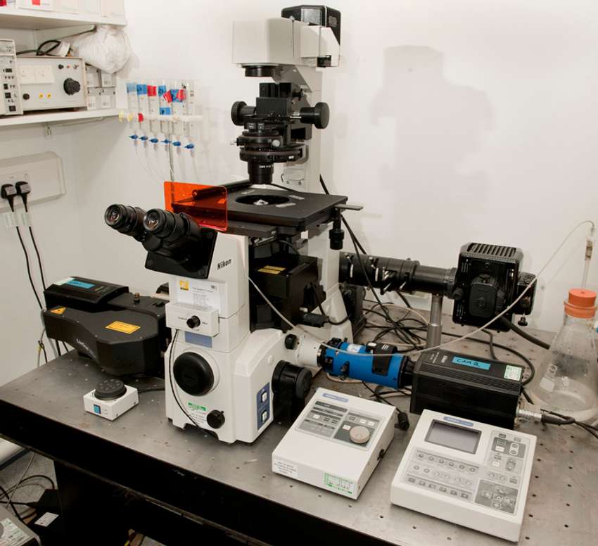 Microscope EclipseTE2000E confocal/TIRF