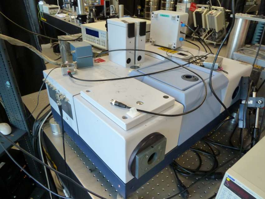 FTIR Spectrometer