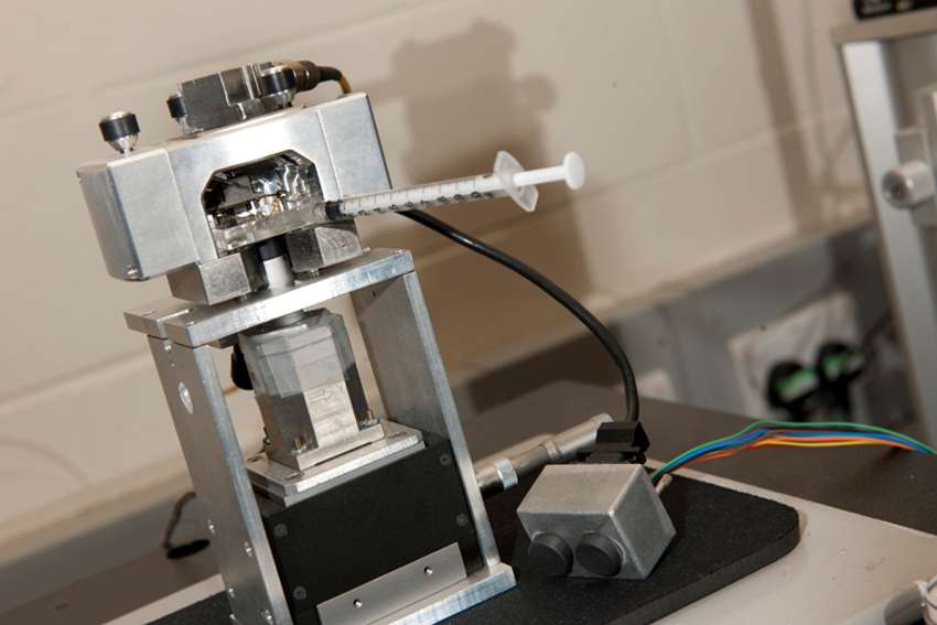 Physik Instrument Picocube System