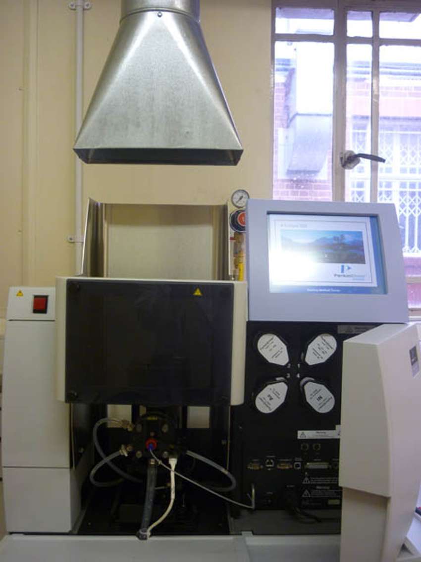 Atomic Absorption Spectrometer