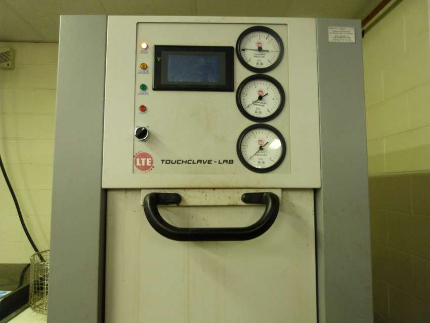 Autoclave