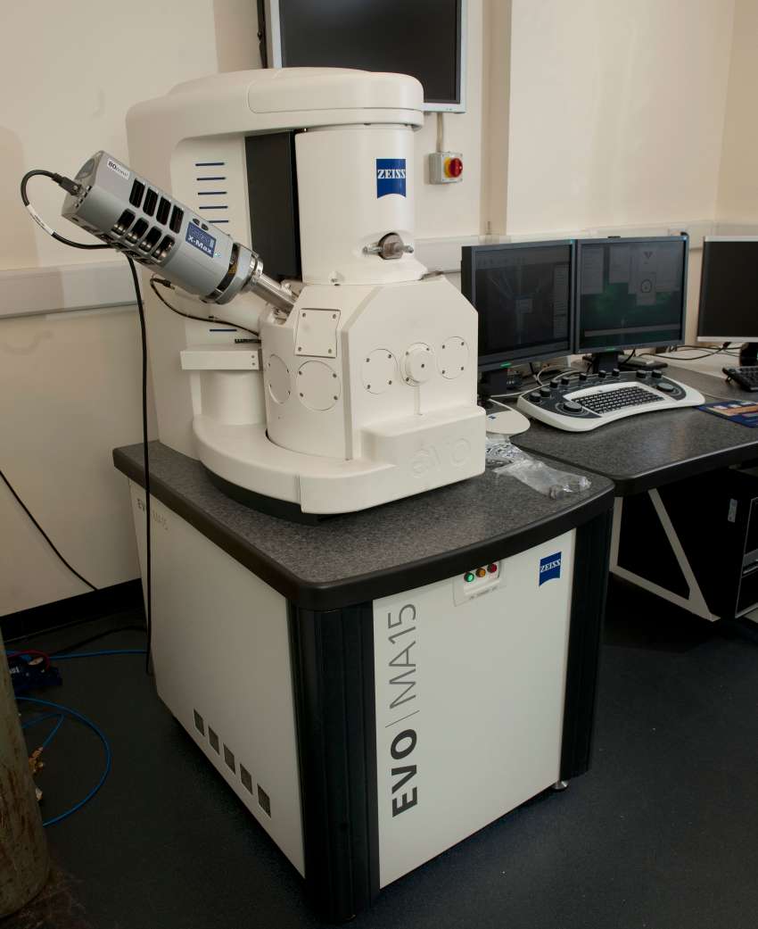 Carl Zeiss EVO MA15 VP-SEM