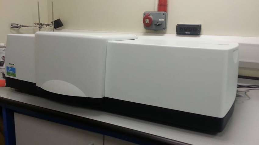 Spectrophotometer , UV/Vis/NIR